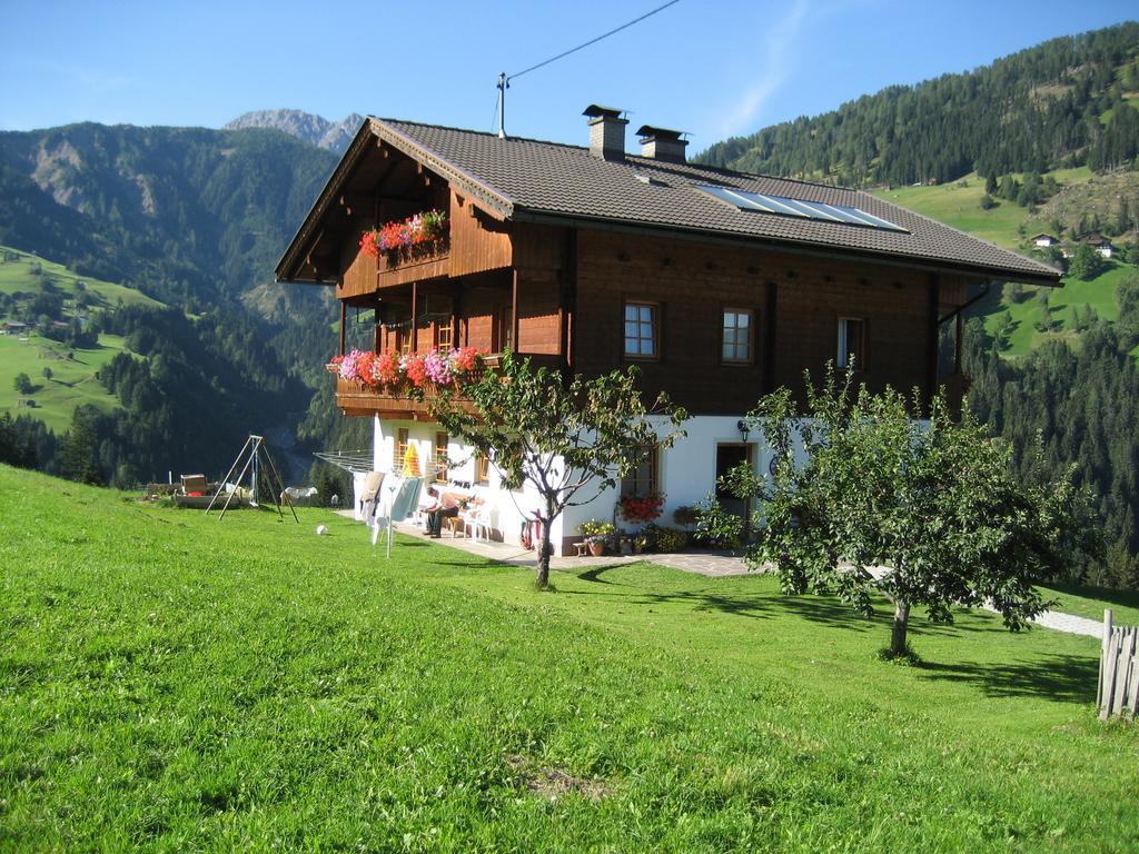 ホテル Guggenbergerhof マリア・ルッガウ エクステリア 写真